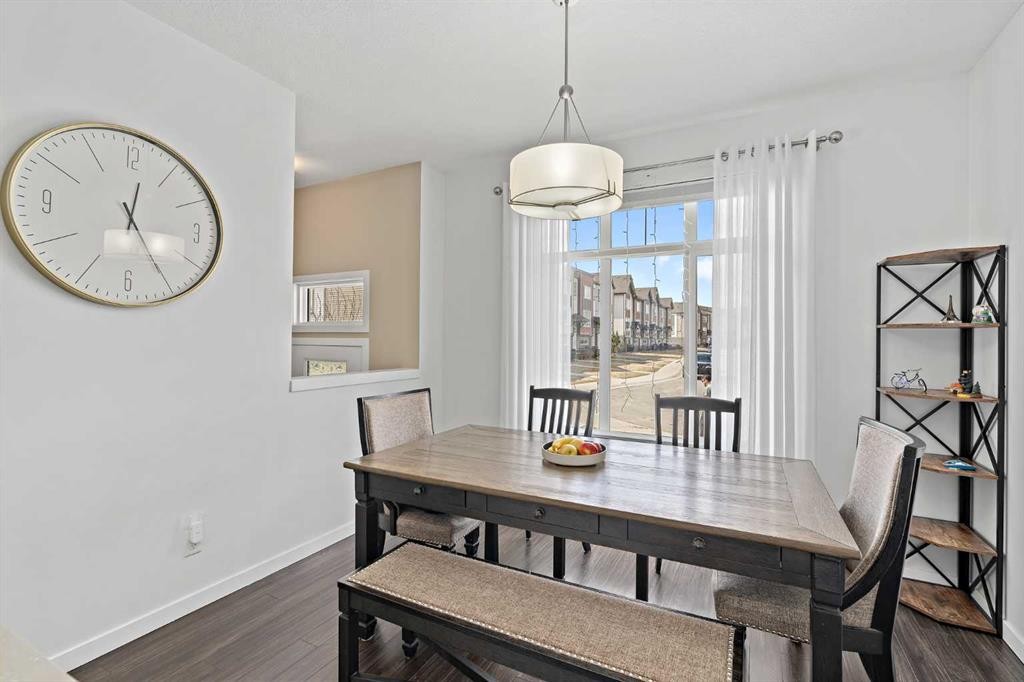 205 Copperstone Park Se, Calgary, AB - Indoor Photo Showing Dining Room