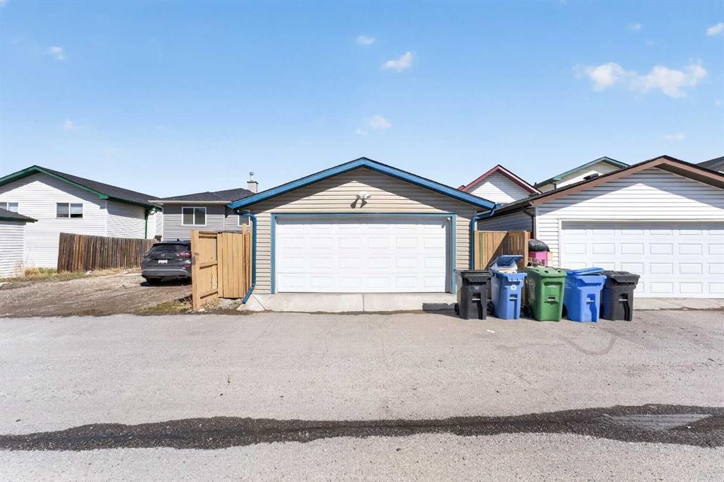 119 Taravista Drive Ne, Calgary, AB - Outdoor With Exterior