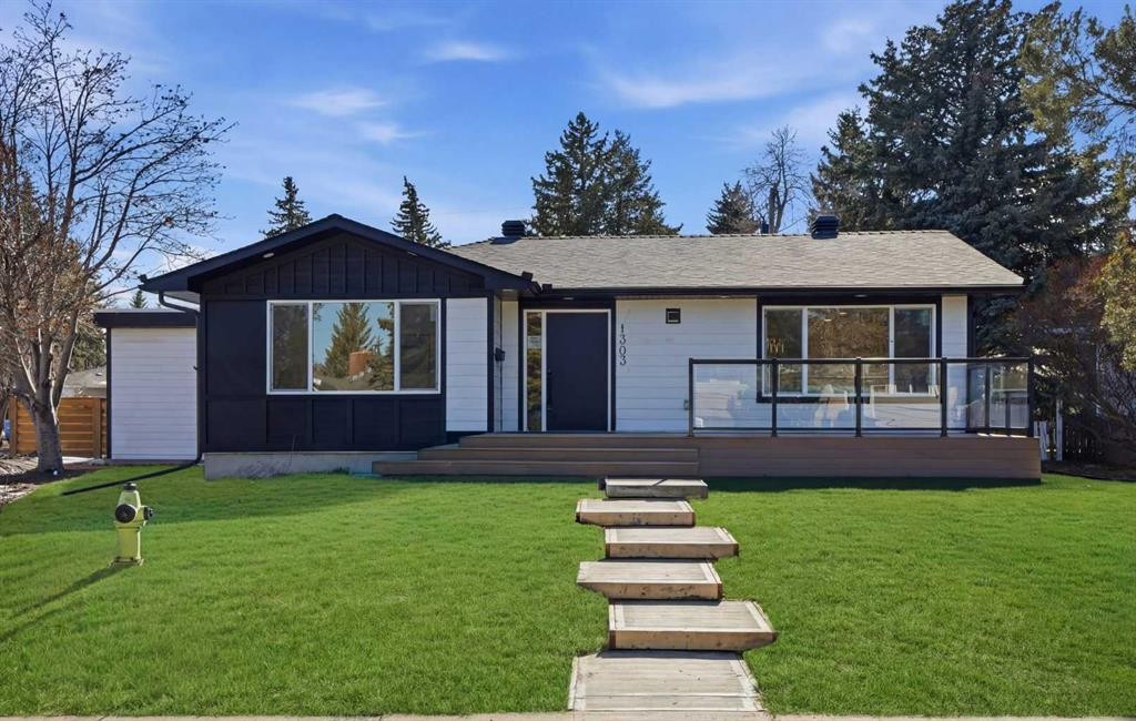 1303 87 Avenue Sw, Calgary, AB - Outdoor With Deck Patio Veranda