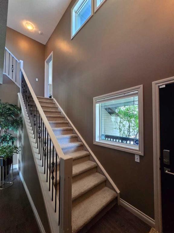 460 Sunset Link, Crossfield, AB