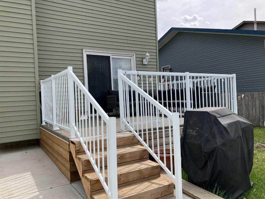 76 Martindale Close Ne, Calgary, AB - Outdoor With Deck Patio Veranda With Exterior
