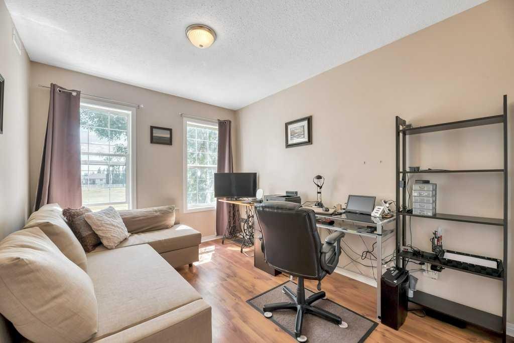123-103 Strathaven Drive, Strathmore, AB - Indoor Photo Showing Office