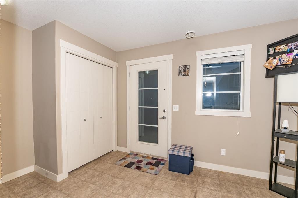 638 Redstone View Ne, Calgary, AB - Indoor Photo Showing Other Room