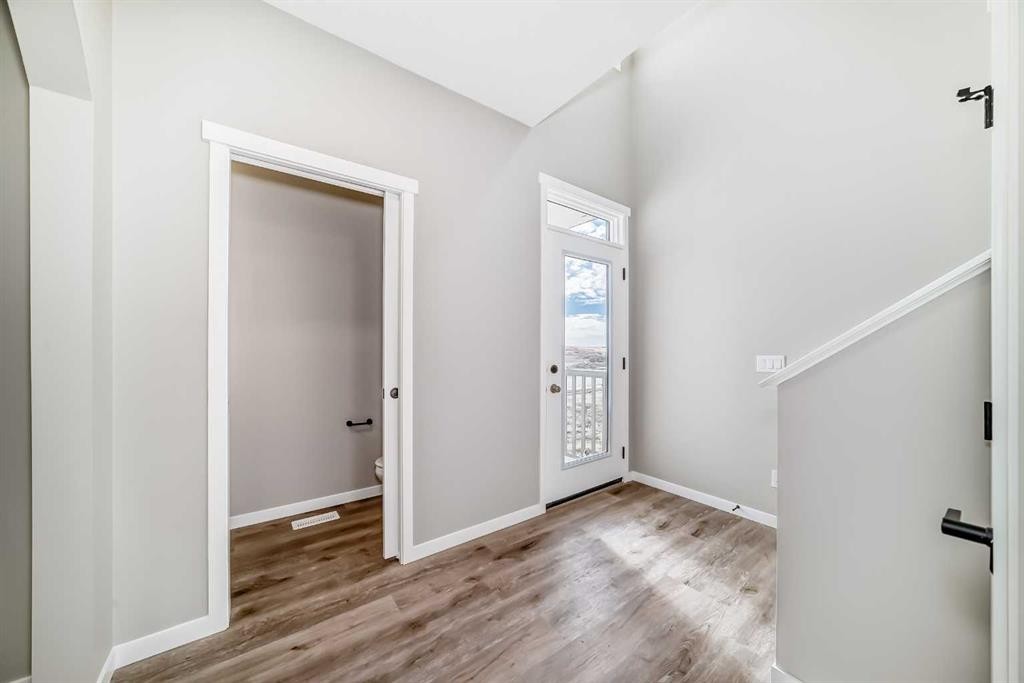 130 Bartlett Row Se, Calgary, AB - Indoor Photo Showing Other Room