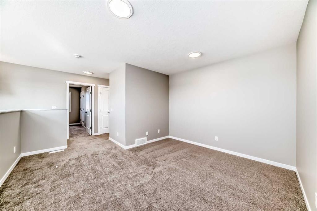 130 Bartlett Row Se, Calgary, AB - Indoor Photo Showing Other Room