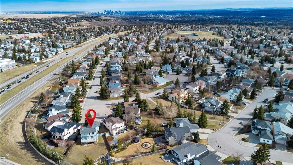215 Hawktree Circle Nw, Calgary, AB - Outdoor With View