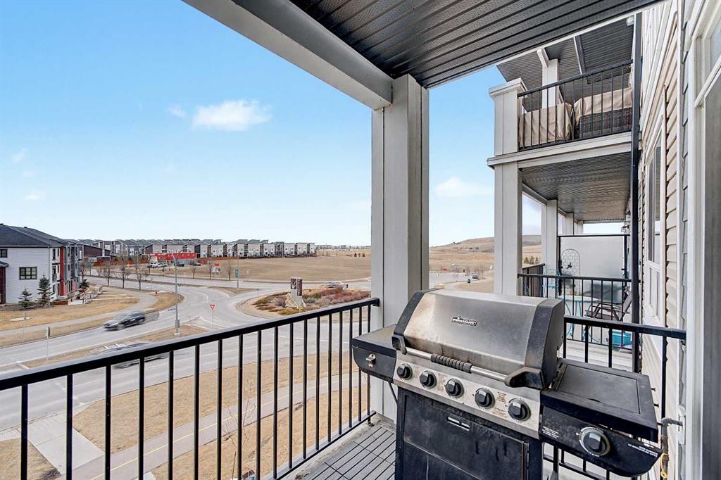304-10 Walgrove Walk Se, Calgary, AB - Outdoor With Balcony With Exterior