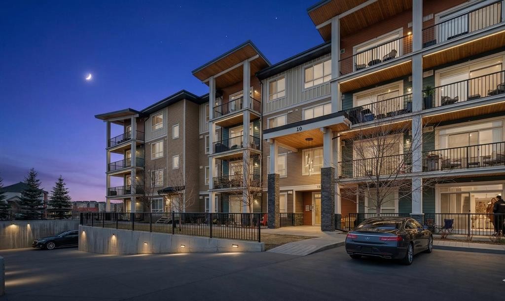 304-10 Walgrove Walk Se, Calgary, AB - Outdoor With Balcony With Facade