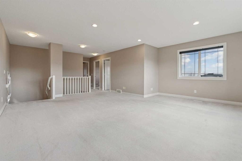 357 Kincora Drive Nw, Calgary, AB - Indoor Photo Showing Other Room