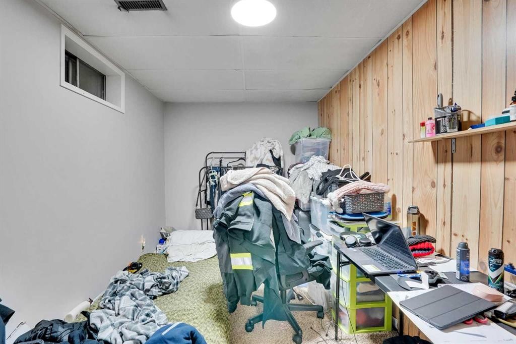 528 Whiteridge Way Ne, Calgary, AB - Indoor