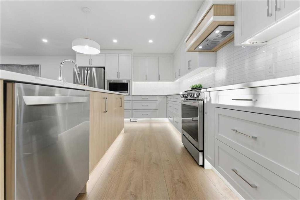 10812 Maplecrest Road Se, Calgary, AB