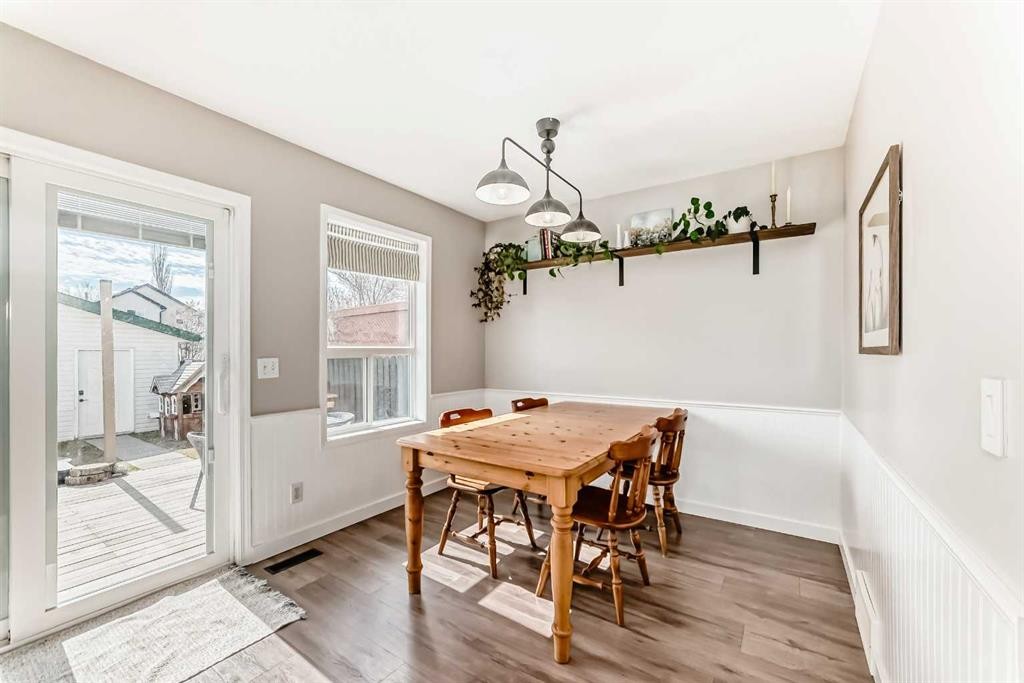 136 Hidden Hills Road Nw, Calgary, AB - Indoor Photo Showing Dining Room