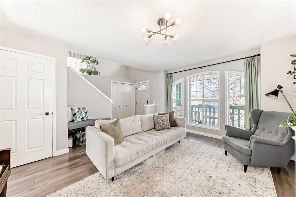 136 Hidden Hills Road Nw, Calgary, AB - Indoor Photo Showing Living Room