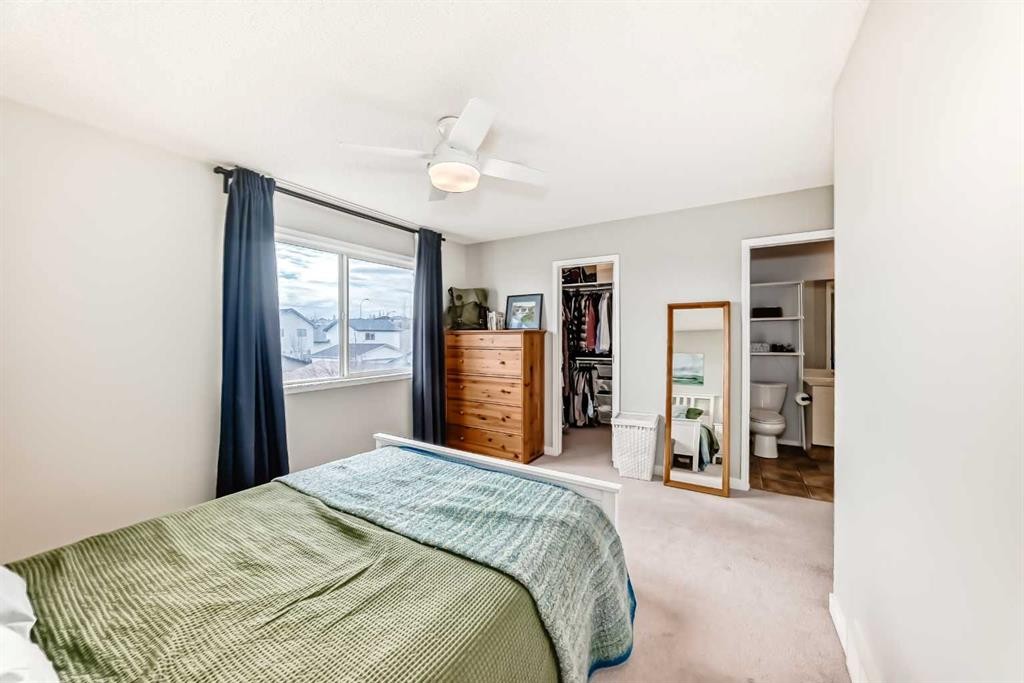 136 Hidden Hills Road Nw, Calgary, AB - Indoor Photo Showing Bedroom