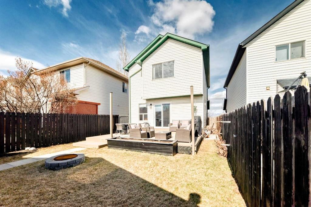 136 Hidden Hills Road Nw, Calgary, AB - Outdoor With Exterior