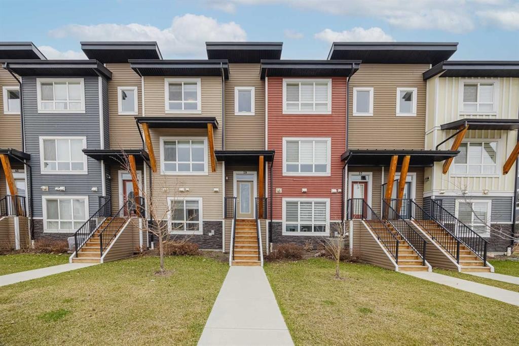 59 Walgrove Plaza Se, Calgary, AB - Outdoor With Facade