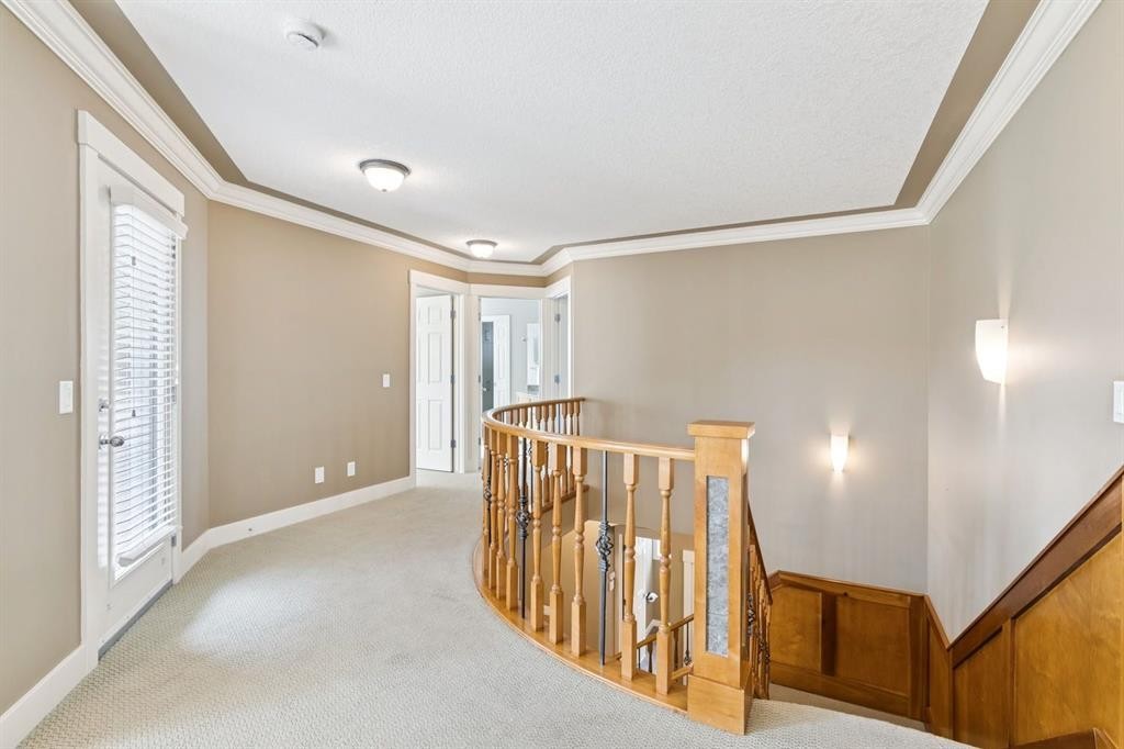 38 Evergreen Common Sw, Calgary, AB - Indoor Photo Showing Other Room