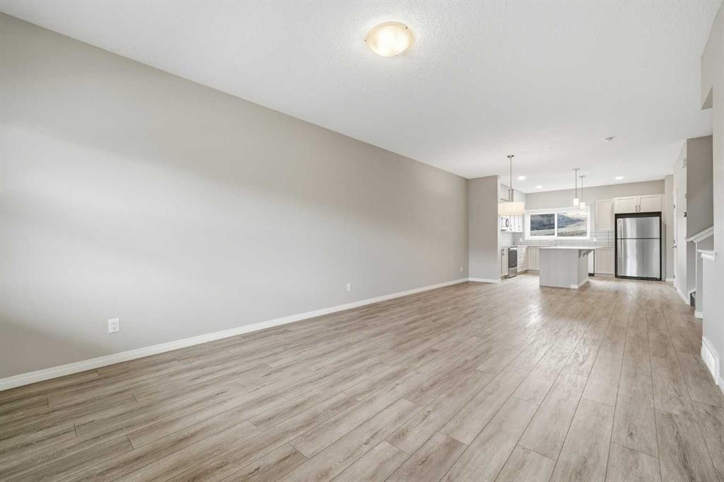 831 Wolf Willow Boulevard Se, Calgary, AB - Indoor