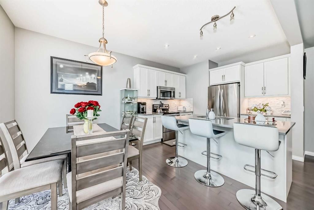 61 Cityscape View Ne, Calgary, AB - Indoor Photo Showing Dining Room