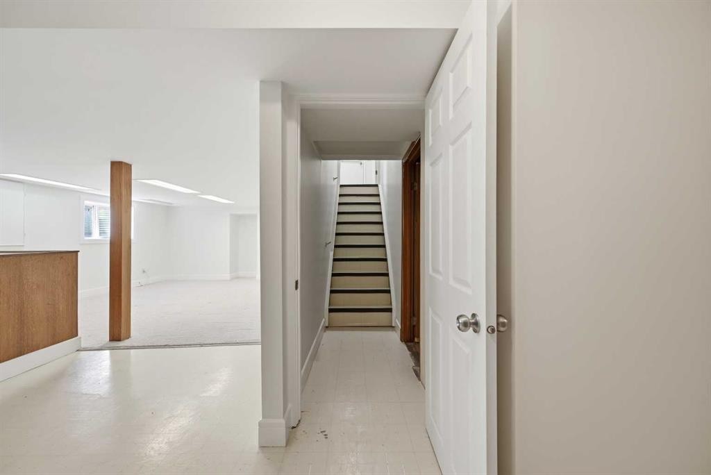 92 Whitlock Close Ne, Calgary, AB - Indoor Photo Showing Other Room