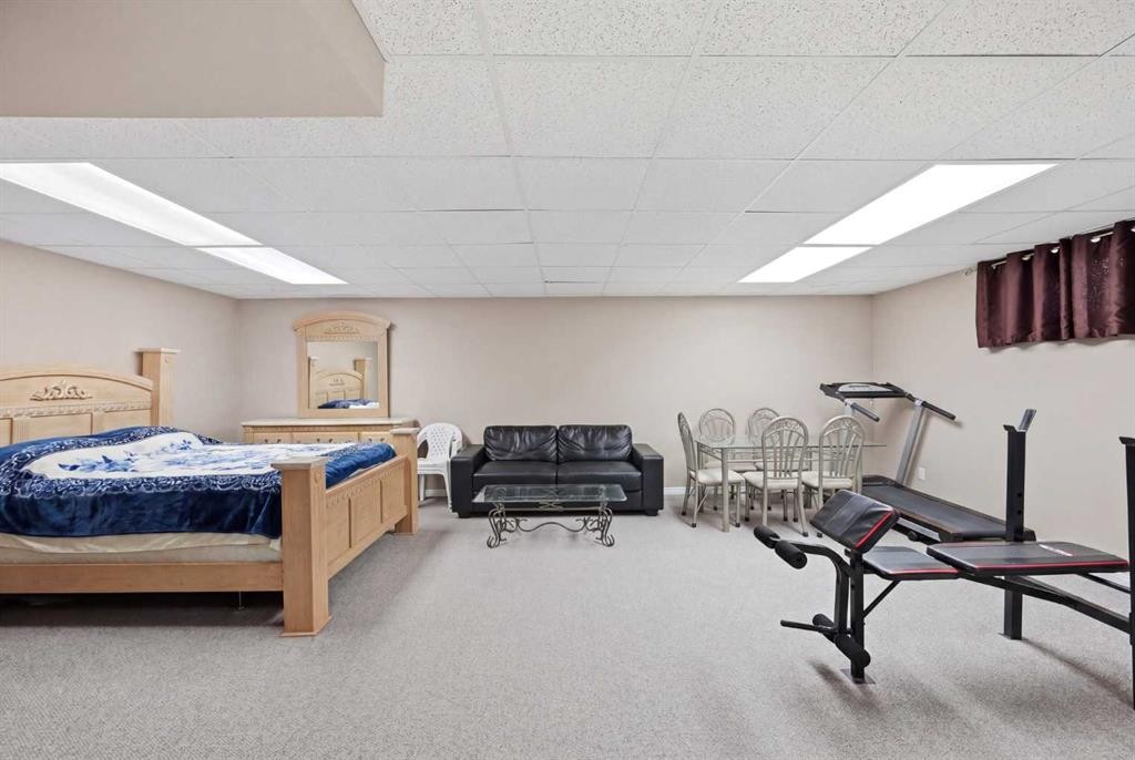 61 Saddleland Drive Ne, Calgary, AB - Indoor