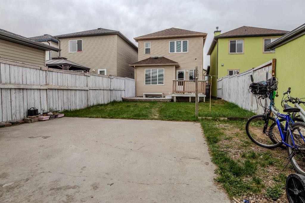 161 Saddlecrest Close Ne, Calgary, AB - Outdoor