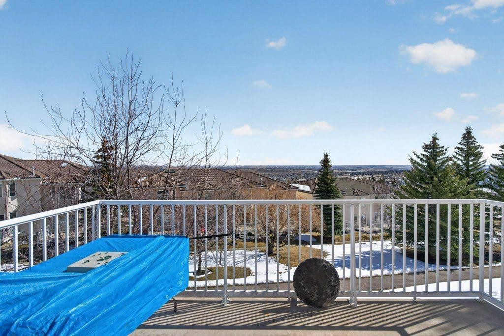 92 Hamptons Link Nw, Calgary, AB - Outdoor
