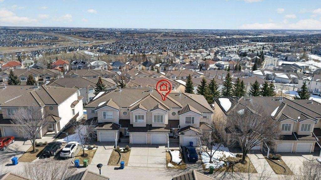 92 Hamptons Link Nw, Calgary, AB - Outdoor