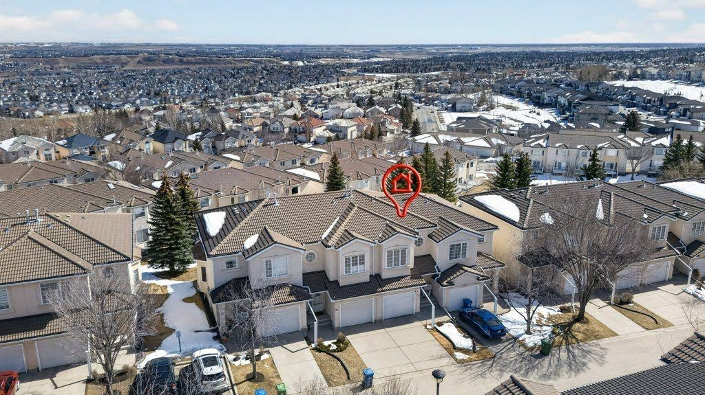 92 Hamptons Link Nw, Calgary, AB - Outdoor