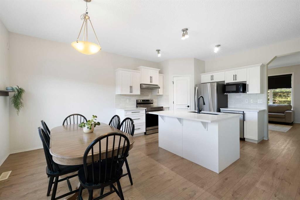 47 Covehaven Mews Ne, Calgary, AB - Indoor