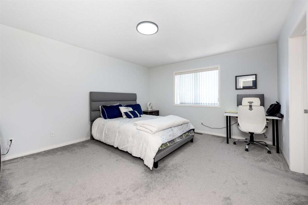 19 Skyview Ranch Crescent Ne, Calgary, AB - Indoor Photo Showing Bedroom