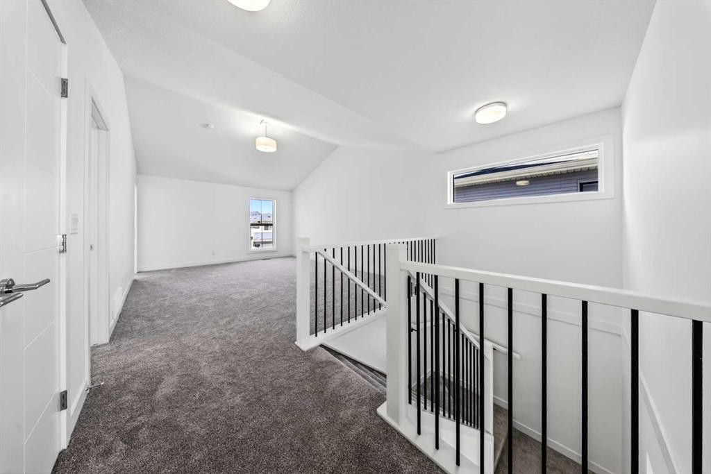 152 Copperhead Road Se, Calgary, AB - Indoor Photo Showing Other Room