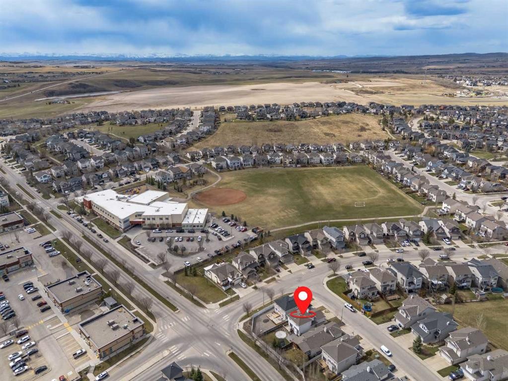 268 Westmount Crescent, Okotoks, AB - Outdoor With View