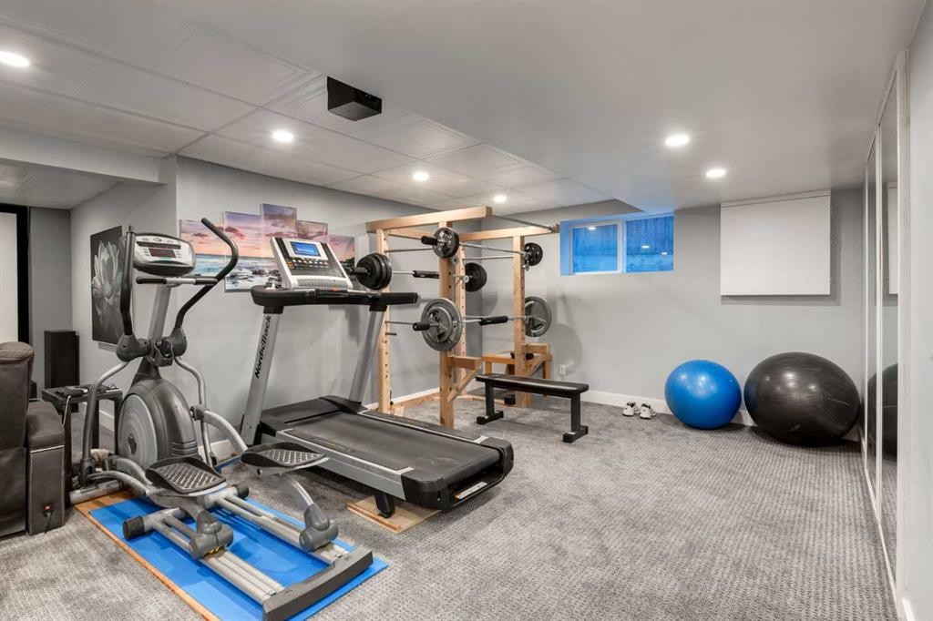 9915 Patton Road Sw, Calgary, AB - Indoor Photo Showing Gym Room
