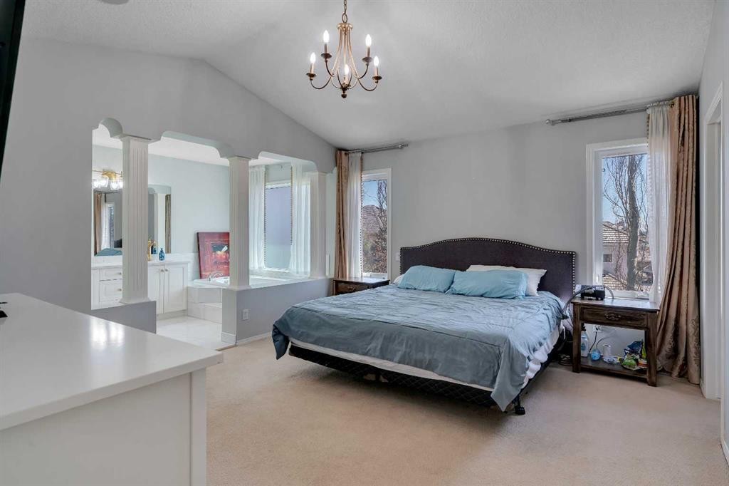 37 Mt Yamnuska Place Se, Calgary, AB - Indoor Photo Showing Bedroom