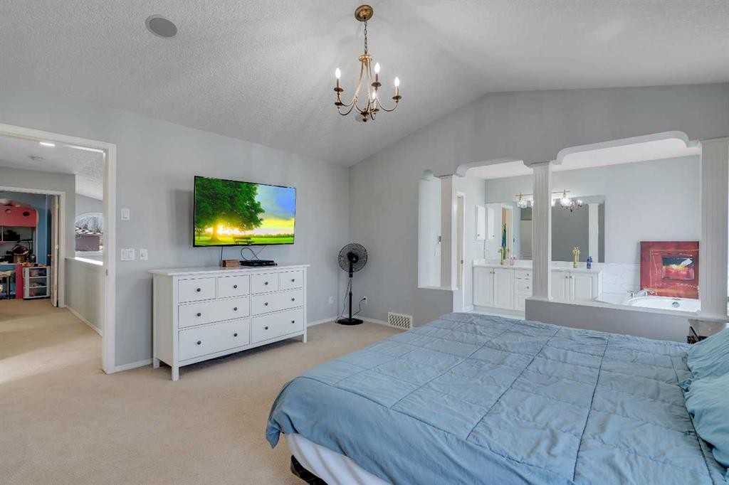 37 Mt Yamnuska Place Se, Calgary, AB - Indoor Photo Showing Bedroom
