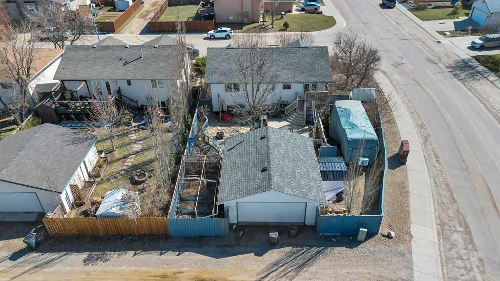 191 Strathaven Crescent, Strathmore, AB - Outdoor
