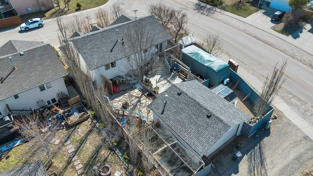 191 Strathaven Crescent, Strathmore, AB - Outdoor