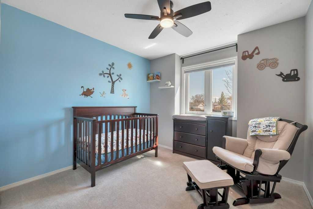 191 Strathaven Crescent, Strathmore, AB - Indoor Photo Showing Bedroom