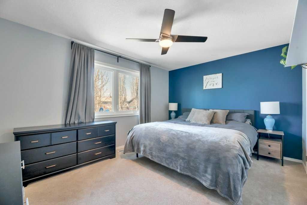 191 Strathaven Crescent, Strathmore, AB - Indoor Photo Showing Bedroom