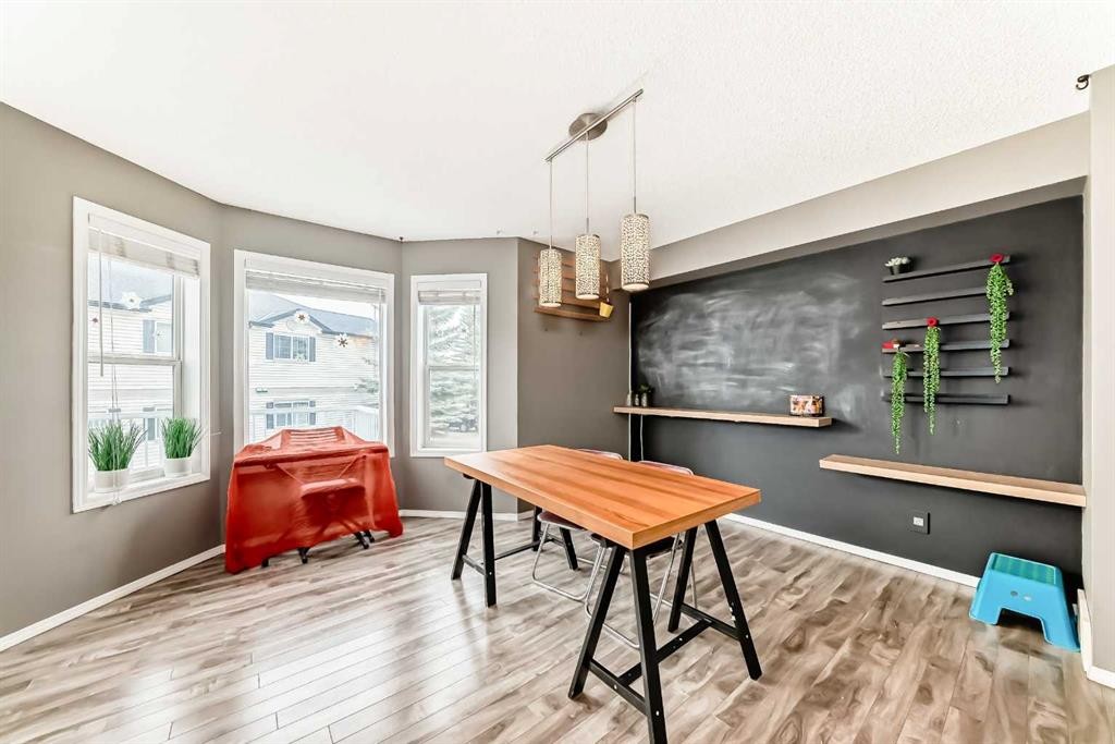 112 Country Village Cape Ne, Calgary, AB - Indoor