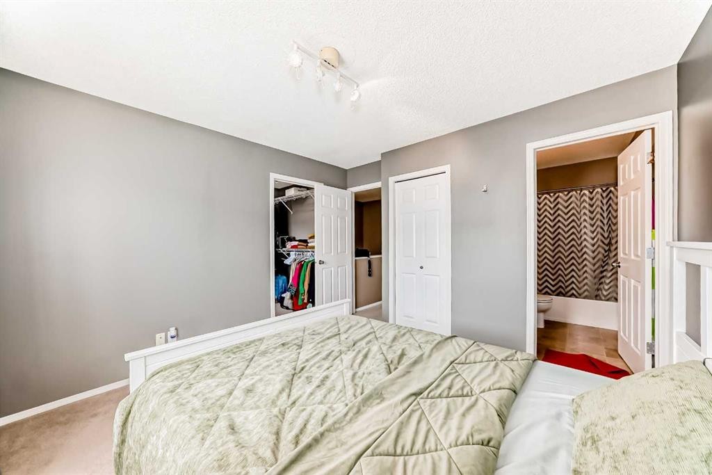 112 Country Village Cape Ne, Calgary, AB - Indoor Photo Showing Bedroom
