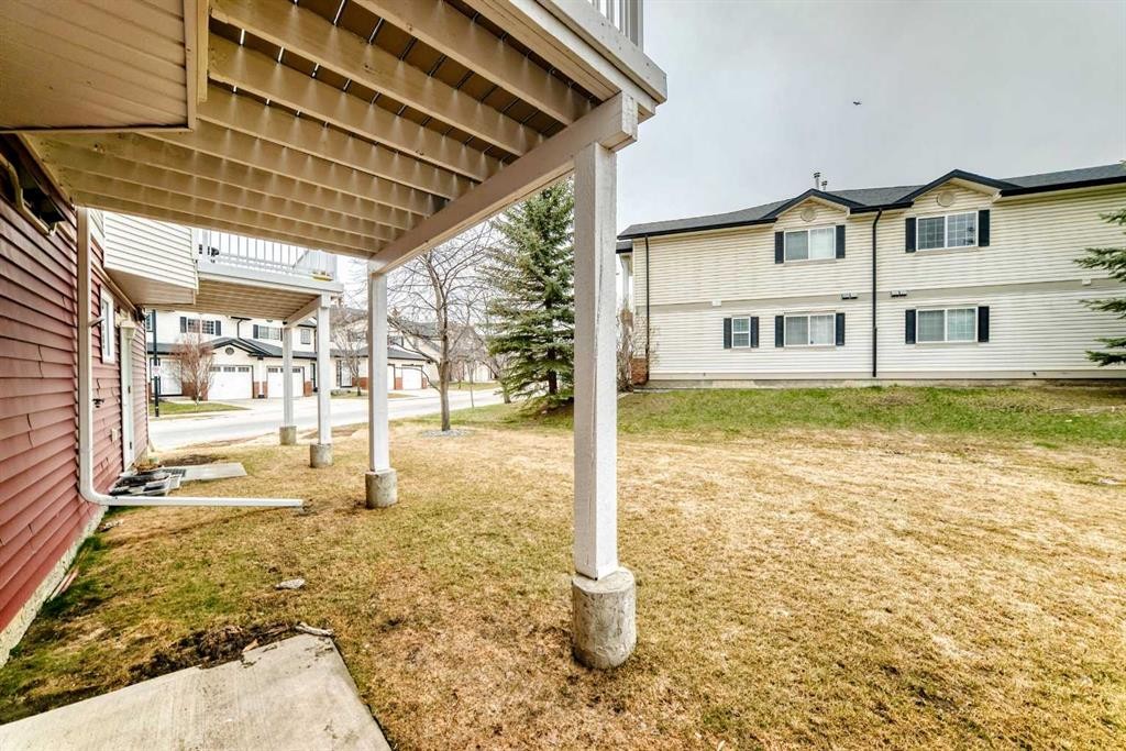112 Country Village Cape Ne, Calgary, AB - Outdoor