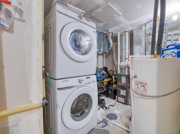 136 Lucas Street Nw, Calgary, AB - Indoor Photo Showing Laundry Room