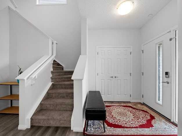 136 Lucas Street Nw, Calgary, AB - Indoor Photo Showing Other Room