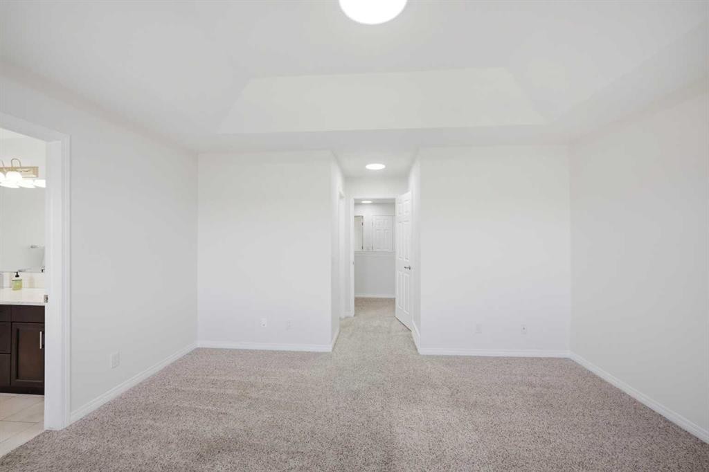 193 Cityscape Gardens Ne, Calgary, AB - Indoor Photo Showing Other Room