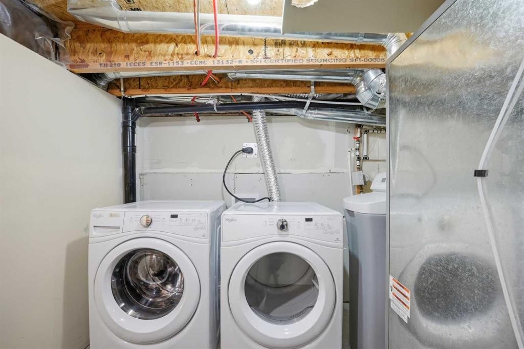 193 Cityscape Gardens Ne, Calgary, AB - Indoor Photo Showing Laundry Room