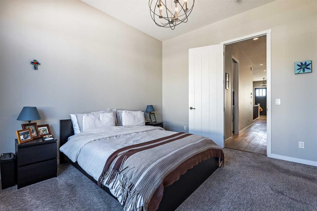 80 Mahogany Gardens Se, Calgary, AB - Indoor Photo Showing Bedroom