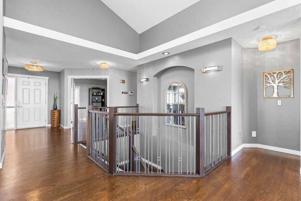 12 Arbour Estates Green Nw, Calgary, AB - Indoor Photo Showing Other Room