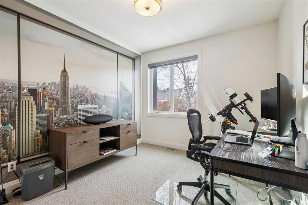2109 20 Avenue Sw, Calgary, AB - Indoor Photo Showing Office